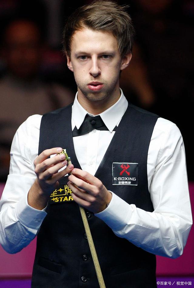 很少在社交 很少在社交