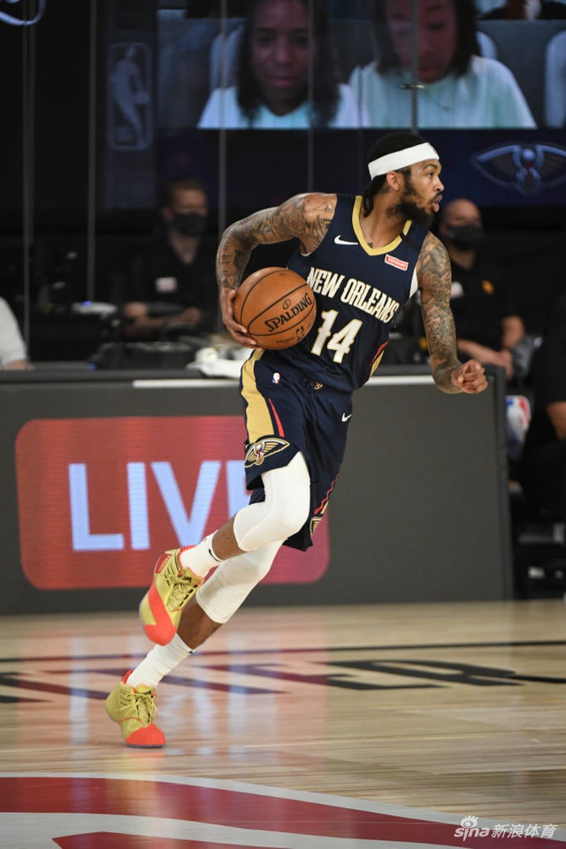 不显繁复 不显繁复