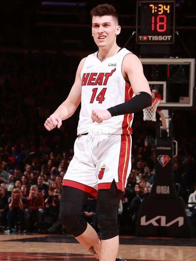 犯规制造 犯规制造